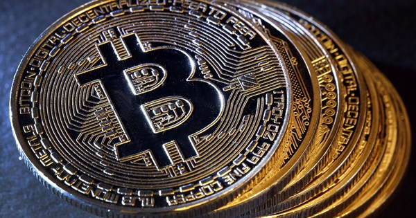 Bitcoin có được coi là tiền theo quy định của pháp luật Việt Nam