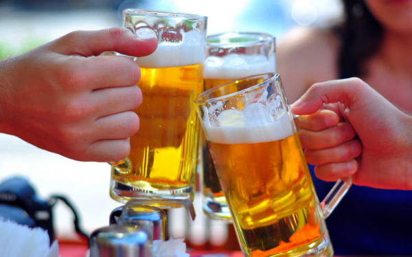 A fine of up to 1 million VND for drinking alcohol or beer in the park