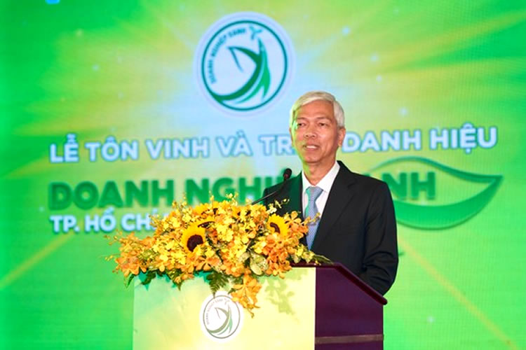 Phó Chủ tịch UBND TPHCM Võ Văn Hoan phát biểu tại buổi lễ
