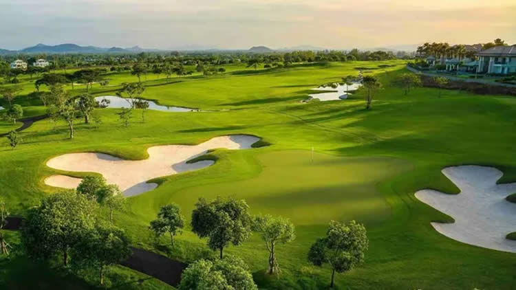 Sẽ kiểm kê tình hình quản lý, sử dụng đất sân golf, cảng hàng không, sân bay